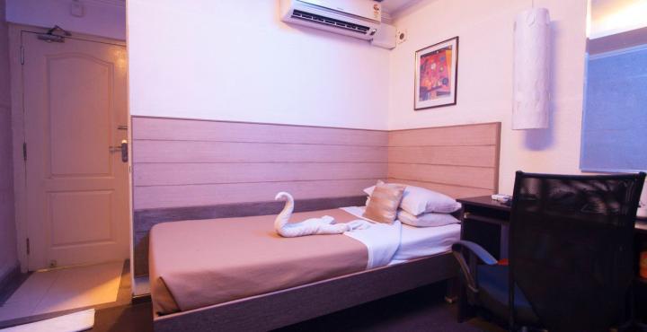 Fabhotel Flamingo Anna Nagar Chennai Exteriör bild