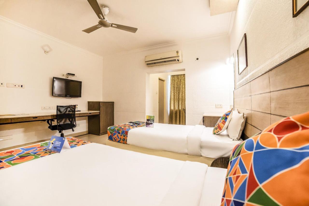 Fabhotel Flamingo Anna Nagar Chennai Exteriör bild
